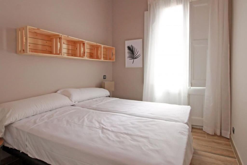 Bebarceloner Sants Apartments - 2 Bedrooms Exteriör bild