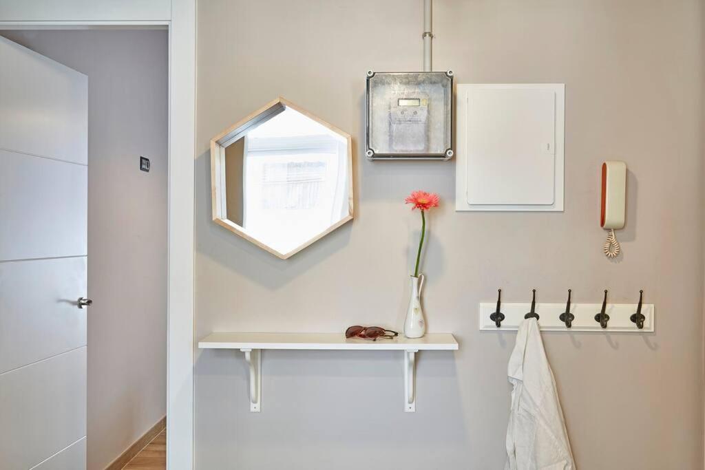 Bebarceloner Sants Apartments - 2 Bedrooms Exteriör bild