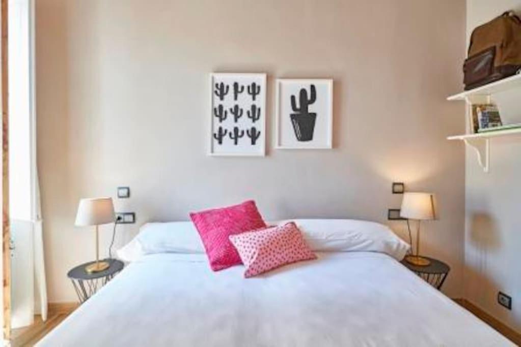 Bebarceloner Sants Apartments - 2 Bedrooms Exteriör bild