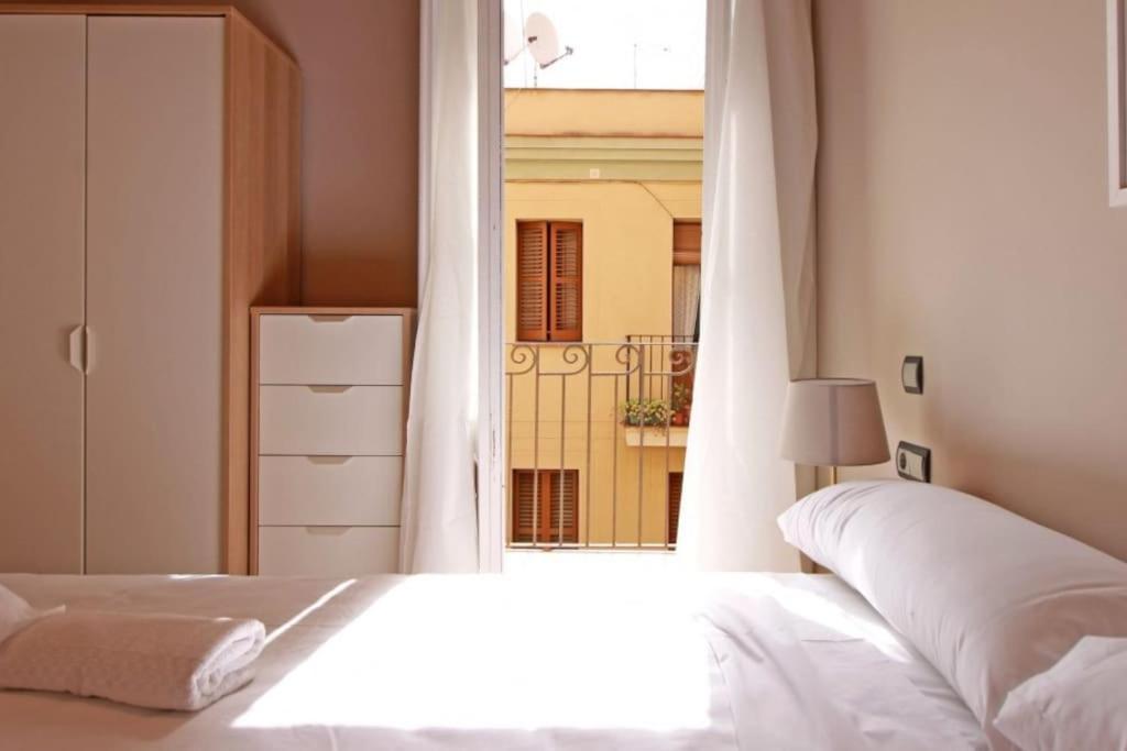 Bebarceloner Sants Apartments - 2 Bedrooms Exteriör bild