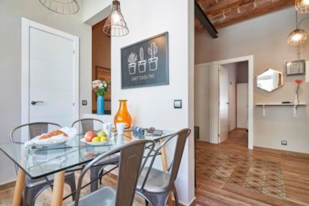 Bebarceloner Sants Apartments - 2 Bedrooms Exteriör bild
